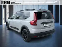 Gebraucht Dacia Jogger Extreme 101 PS (74 kW) 2022 Mondsteingrau Van / Kleinbus