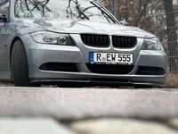 Gebraucht BMW 320 150 PS (110 kW) 2005 Grau Limousine
