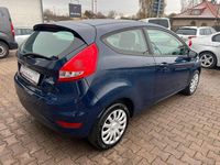 Gebraucht Ford Fiesta Trend 82 PS (60 kW) 2010 Blau Kleinwagen