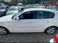 Gebraucht BMW M1 122 PS (89 kW) 2009 Weiß Coupé