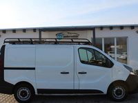 Gebraucht Opel Vivaro 120 PS (88 kW) 2017 Weiß Van / Kleinbus