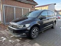 Gebraucht VW Touran Active 150 PS (110 kW) 2022 Schwarz Van / Kleinbus