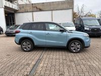 Gebraucht Suzuki Vitara Comfort 102 PS (75 kW) 2024 Blau SUV