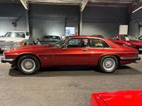 Używany Jaguar XJS 281 KM (206 kW) 1992 Czerwony