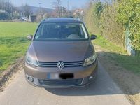 Gebraucht VW Touran Highline 140 PS (102 kW) 2012 Braun Van / Kleinbus