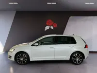 Gebraucht VW Golf VII Allstar 125 PS (91 kW) 2017 Oryxweiß perlmutteffekt (metallic) Limousine