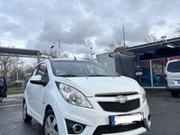 Usado Chevrolet Spark LT 82 CV (60 kW) 2011 Blanco Utilitario