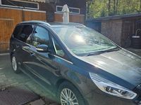 Second-hand Ford Galaxy Titanium 209 CP (153 kW) 2017 Verde Monovolum