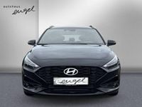 Neu Hyundai i30 Advantage 101 PS (74 kW) 2025 Schwarz Kombi