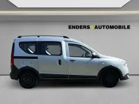 Gebraucht Dacia Dokker Stepway 131 PS (96 kW) 2021 Highlandgrau Van / Kleinbus
