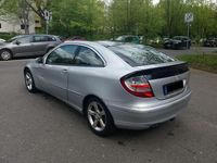 Gebraucht Mercedes CL200 122 PS (89 kW) 2005 Silber Coupé
