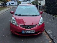 Gebraucht Honda Jazz Trend 90 PS (66 kW) 2009 Rot Kleinwagen