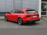 Gebraucht Audi S4 Sport 341 PS (250 kW) 2023 Misanorot perleffekt Kombi