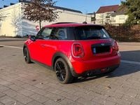 Gebraucht Mini ONE 75 PS (55 kW) 2019 Rot Kleinwagen