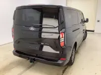 Gebraucht Ford Tourneo Custom Titanium 136 PS (100 kW) 2025 Van