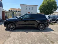 Gebraucht Porsche Cayenne Diesel Platinum Edition 262 PS (192 kW) 2017 Tiefschwarz SUV