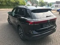 Neu VW Tiguan Life 150 PS (110 kW) 2026 Schwarz SUV