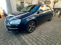 Gebraucht VW Jetta 140 PS (102 kW) 2007 Blau Limousine