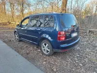 Gebraucht VW Touran 140 PS (102 kW) 2010 Blau Van / Kleinbus