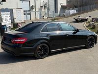 Gebraucht Mercedes E250 204 PS (150 kW) 2012 Schwarz Limousine