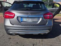 Gebraucht Mercedes GLA220 Edition 1 170 PS (125 kW) 2014 Grau SUV