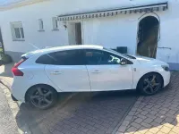 Gebraucht Volvo V40 R-Design 200 PS (147 kW) 2014 Weiß Limousine