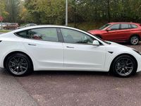 Gebraucht Tesla Model 3 RWD 225 kW (306 PS) 2022 Weiß Limousine