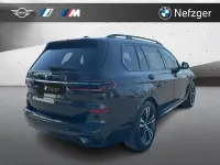 Gebraucht BMW X7 M Sport 340 PS (250 kW) 2023 Schwarz SUV