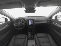 Gebraucht Volvo XC40 Plus 163 PS (119 kW) 2025 Weiß SUV