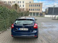 Gebraucht Ford Focus SYNC Edition 101 PS (74 kW) 2014 Blau Limousine
