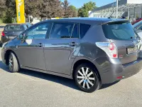 Gebraucht Toyota Verso 177 PS (130 kW) 2010 Grau Van / Kleinbus