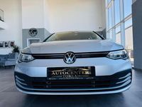 Gebraucht VW Golf VIII Life 116 PS (85 kW) 2023 Reflexsilber Limousine