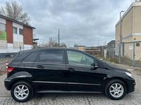 Gebraucht Mercedes B170 116 PS (85 kW) 2009 Schwarz Van / Kleinbus