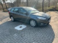 Second-hand Ford Focus 120 CP (88 kW) 2017 Gri Break