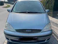 Gebraucht Ford Galaxy 116 PS (85 kW) 2004 Silber Van / Kleinbus