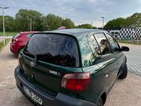 Gebraucht Toyota Yaris Terra 68 PS (50 kW) 2000 Grün Limousine