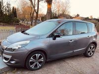 Gebraucht Renault Scénic III Bose Edition 110 PS (80 kW) 2011 Grau Van / Kleinbus