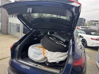 Gebraucht Audi e-tron Basis 300 kW (408 PS) 2023 Blau SUV