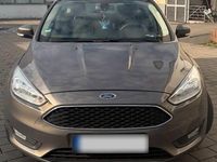 Gebraucht Ford Focus Titanium 125 PS (91 kW) 2015 Beige Limousine