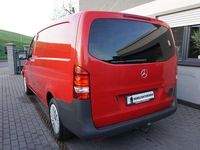 Gebraucht Mercedes Vito 179 PS (131 kW) 2017 Jupiterrot Van