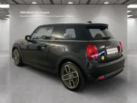 Gebraucht Mini Cooper SE 135 kW (184 PS) 2022 Schwarz Kleinwagen
