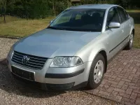 Gebraucht VW Passat Trendline 102 PS (75 kW) 2000 Silbermetallic Limousine