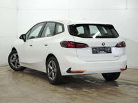 Gebraucht BMW 220 163 PS (119 kW) 2025 Alpinweiss 3 Van / Kleinbus