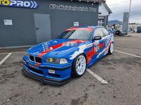 Second-hand BMW 325 209 CP (153 kW) 1994 Albastru Coupe