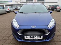 Gebraucht Ford Fiesta Titanium 125 PS (91 kW) 2016 Blau Limousine