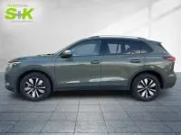 Gebraucht VW Tiguan Life 150 PS (110 kW) 2025 Cipressino SUV