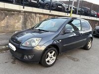Gebraucht Ford Fiesta 75 PS (55 kW) 2006 Grau Kleinwagen