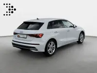 Gebraucht Audi A3 Advanced 150 PS (110 kW) 2025 Gletscherweiß metallic Limousine