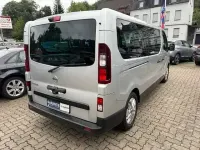 Gebraucht Nissan NV300 146 PS (107 kW) 2017 Mercury grey (m) Van