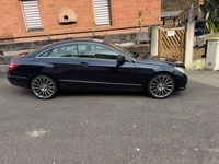Gebraucht Mercedes E350 Elegance 306 PS (225 kW) 2012 Blau Coupé